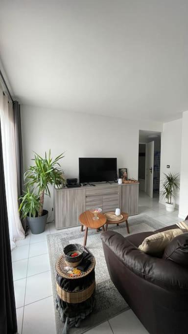 Appartement De Luca Saint-André-de-Cubzac Exterior foto